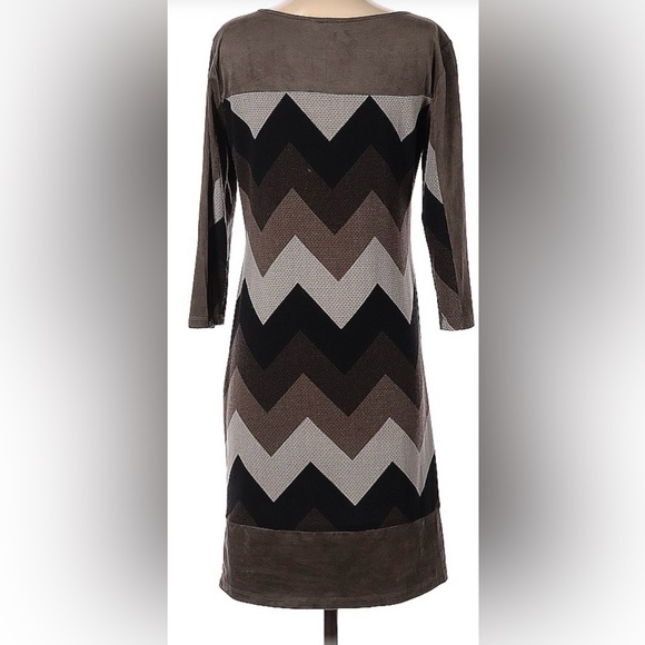 DressBarn chevron brown 3/4 sleeve dress - Picture 2 of 7